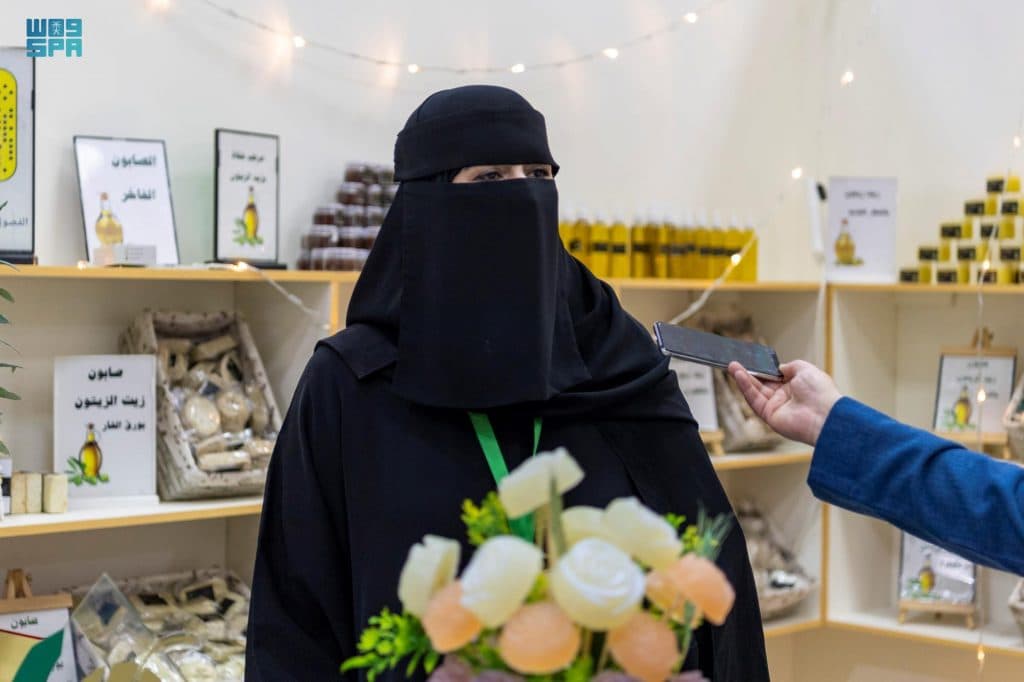 أم سلطان تحاكي المنتجات الطبيعية بإستخدام زيت الزيتون