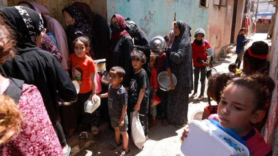 سكان رفح يعيشون “خوفا دائما” من هجوم إسرائيلي