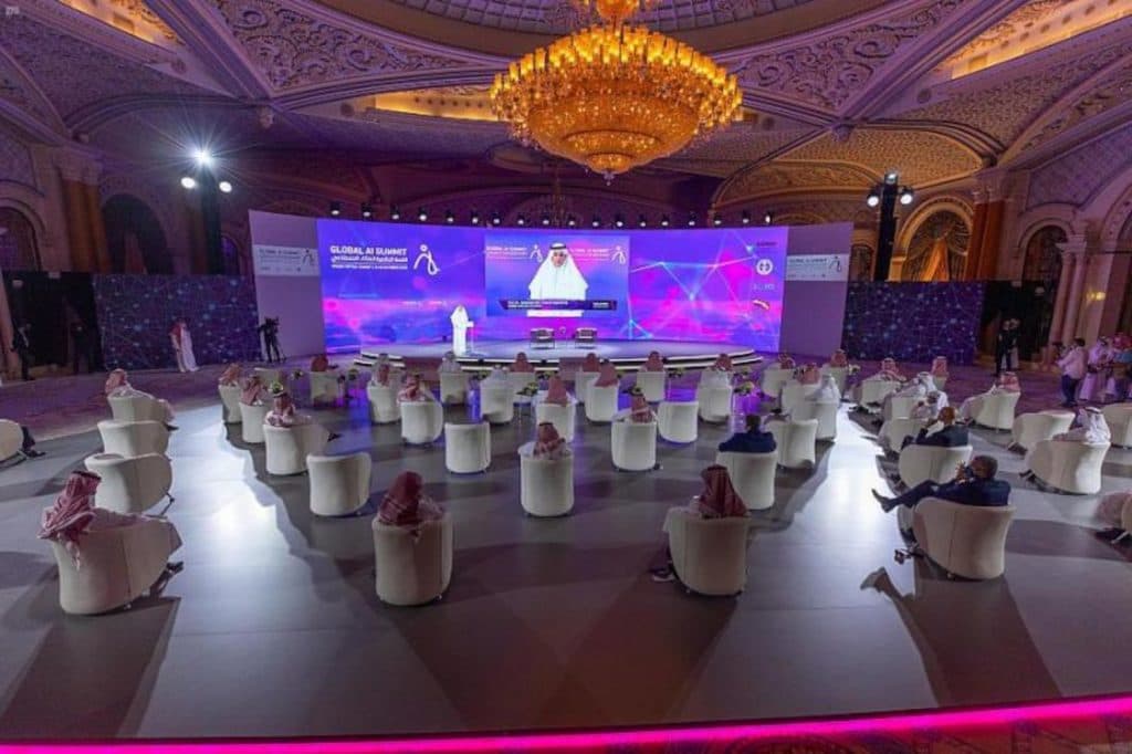 مرتكزات قمة الذكاء الاصطناعي بالرياض تؤكد دور الحكومات في تسخير التقنيات المتقدمة