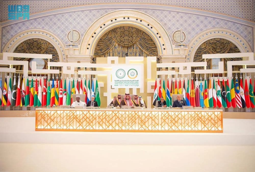 المملكة.. حاضنة القمم وبوصلة العالم