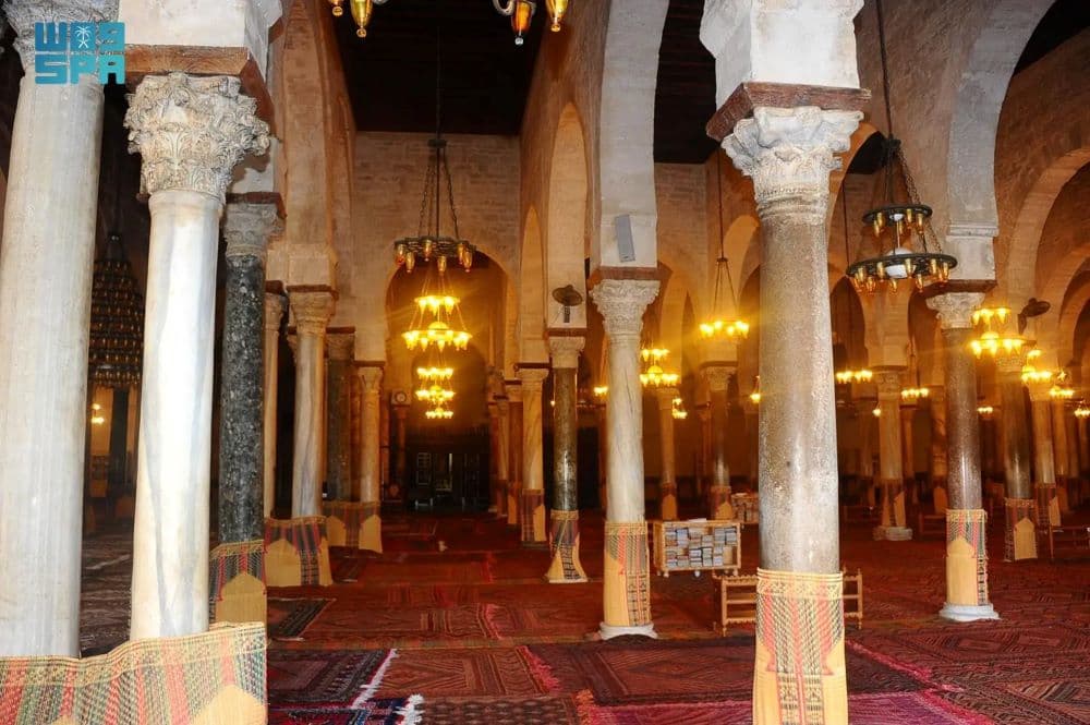 مساجد تونس التاريخية.. روحانية العبادة وعبق التاريخ