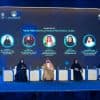 نائب وزير الموارد البشرية يستعرض منجزات تمكين المرأة