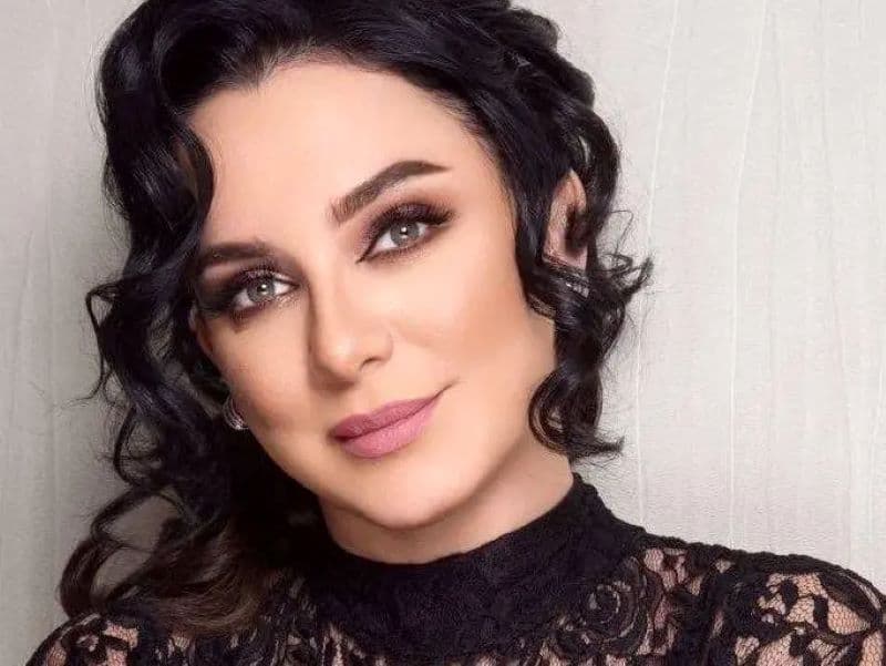 نقابة الفنانين السورية تشطب قيد الفنانة سلاف فواخرجي