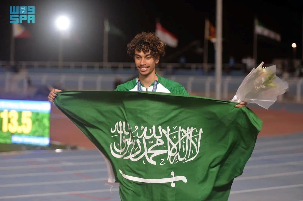 العداء السعودي حكيم يضيف الذهبية الثانية في آسيوية ألعاب القوى