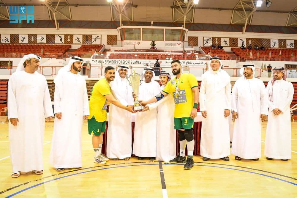 الخليج بطل “كأس السوبر السعودي الإماراتي” لكرة اليد