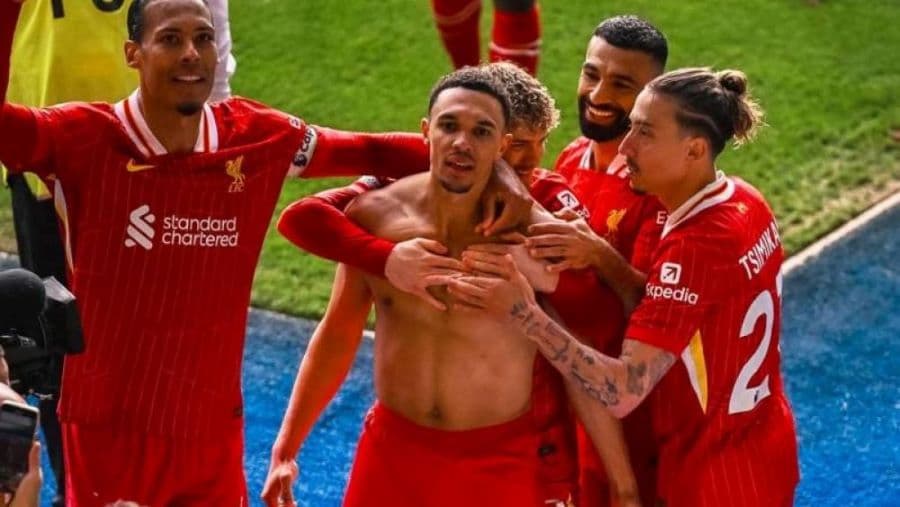 ليفربول على بعد فوز من التتويج بالدوري رقم 20