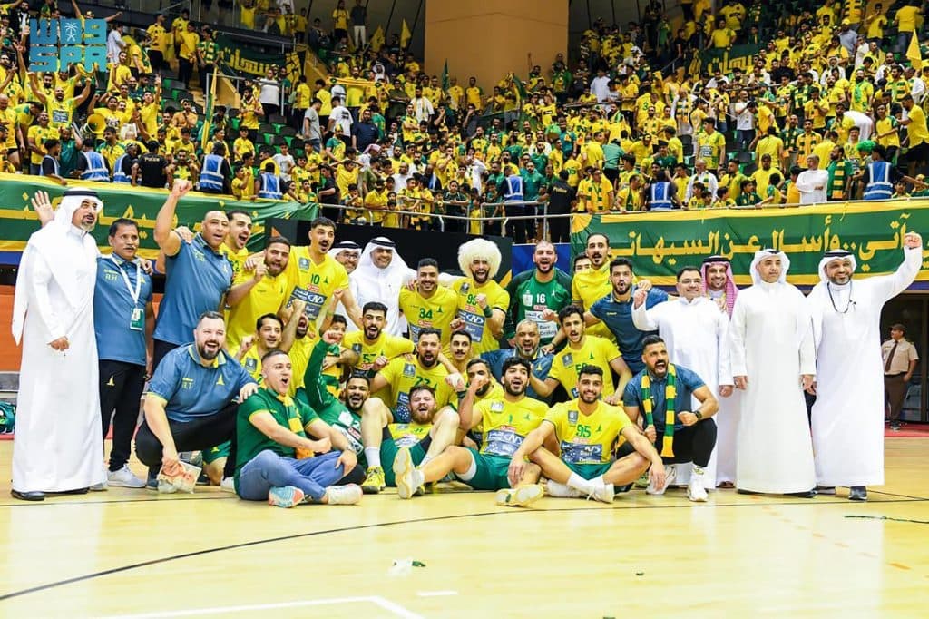 الخليج بطل الدوري الممتاز لكرة اليد للكبار للمرة الثالثة على التوالي والـ12 تاريخيًا