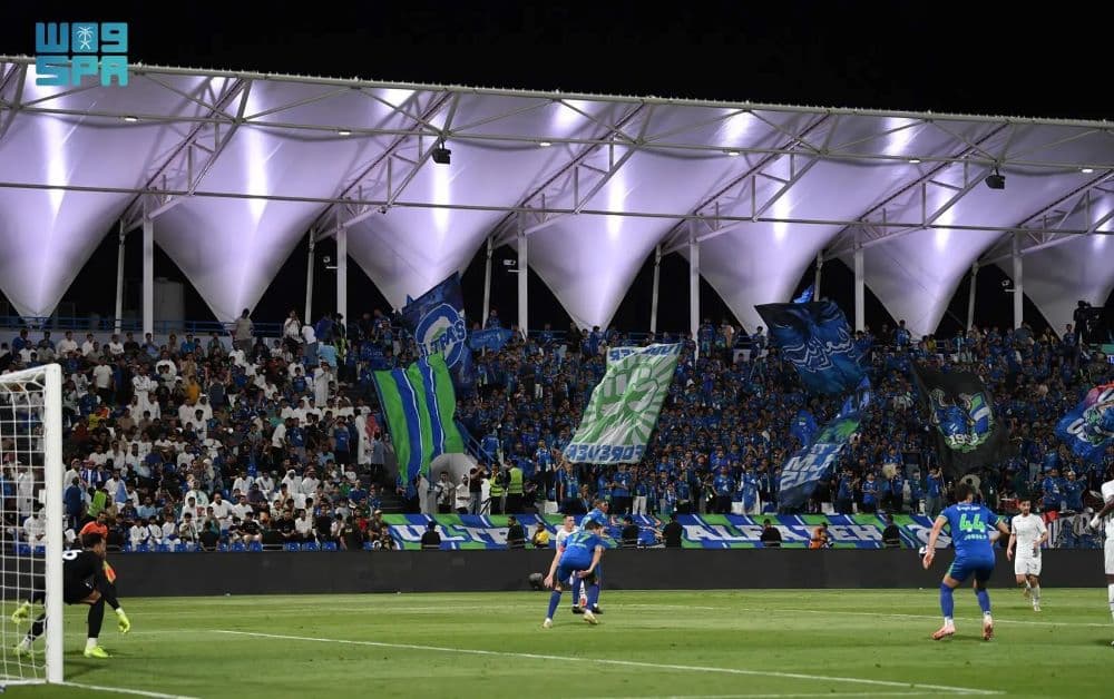الفتح يتغلّب على الشباب 3-1