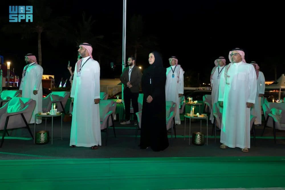 انطلاق منافسات رالي السعودية في جدة