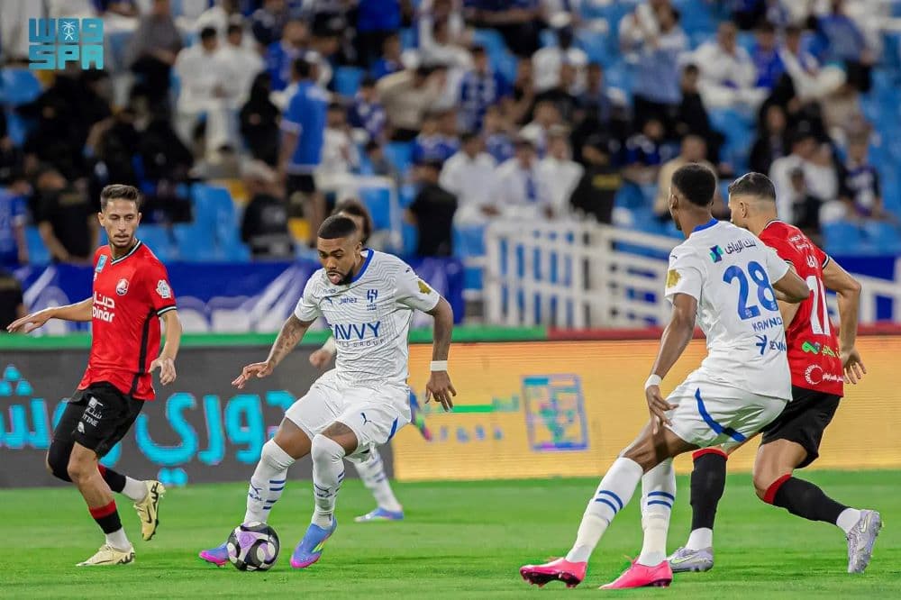 الهلال يكسب الرائد بخمسة أهداف مقابل ثلاثة