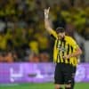الاتحاد يتغلّب على الفيحاء ويقترب من حسم اللقب