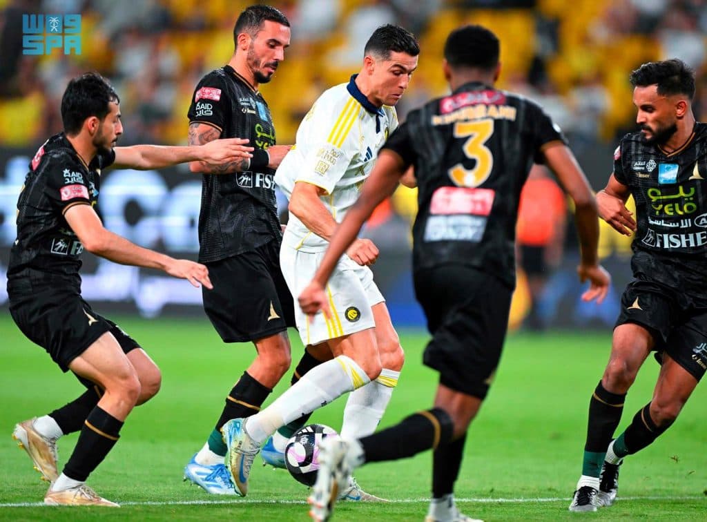 النصر يتغلب على الخليج بثنائية في الجولة الـ33 من دوري المحترفين السعودي