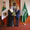 السفير المناور يقدّم أوراق اعتماده لمدير عام المراسم بالخارجية المكسيكية