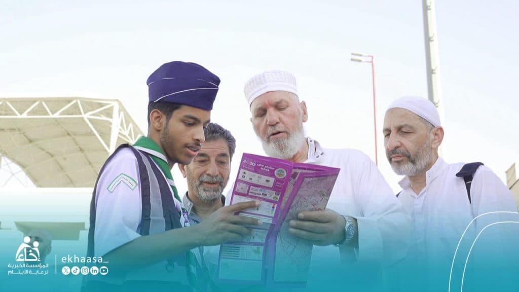 فريق كشافة إخاء يتوج بوسام التميّز ضمن معسكرات الخدمة العامة بالحج