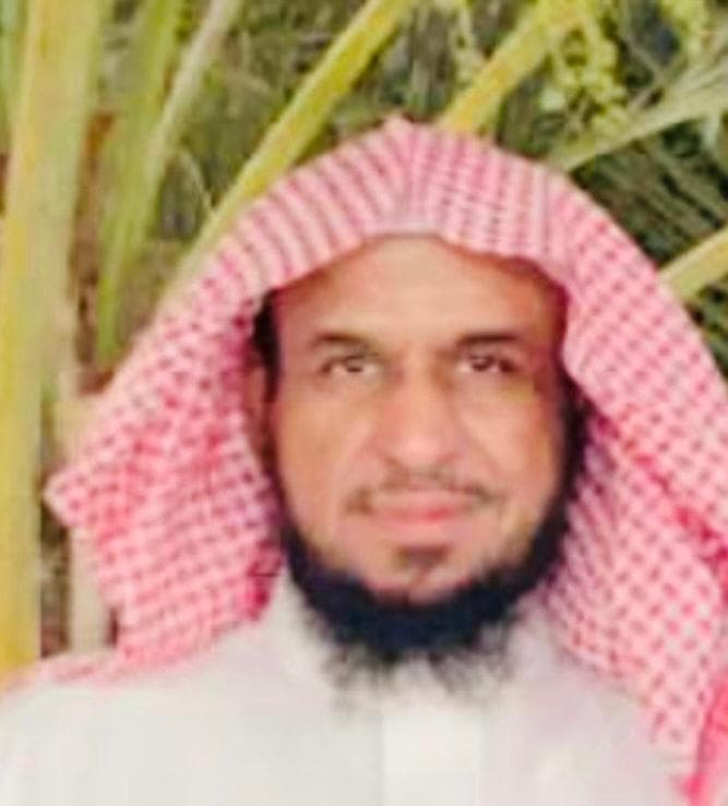 عدد من الأمراء والمشايخ يعزون في وفاة الشيخ حمد الحمد
