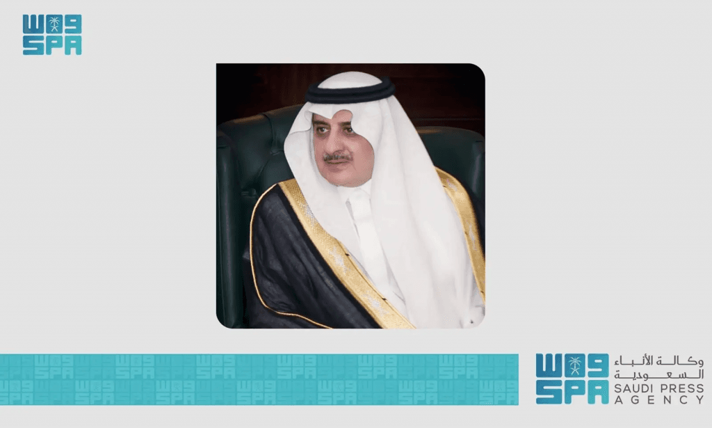 أمير منطقة تبوك يواسي الشيخ عبدالله الضيوفي في وفاة شقيقه