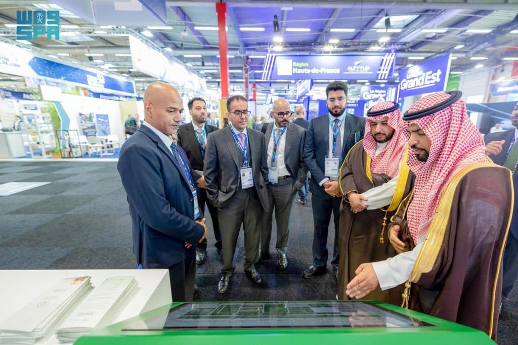 وزارة الصناعة والثروة المعدنية تشارك في معرض باريس للطيران 2025