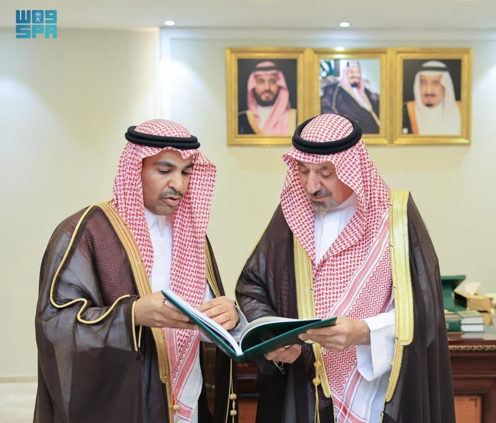 اطلع على تقريره السنوي لعام 2024.. أمير نجران يستقبل مدير عام “استدامة”