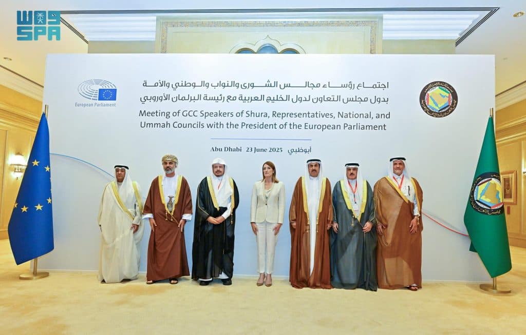 رئيس مجلس الشورى يشارك في اجتماع رؤساء المجالس التشريعية الخليجية مع رئيسة البرلمان الأوروبي