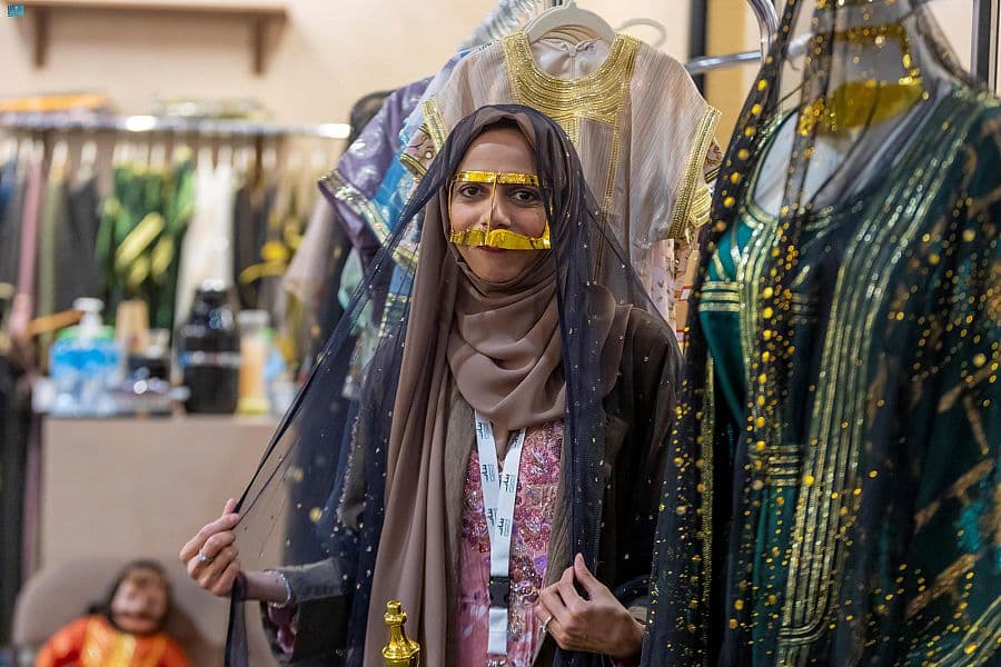مشاركة بارزة للأجنحة الخليجية في فعاليات الأسبوع السعودي للحرف اليدوية