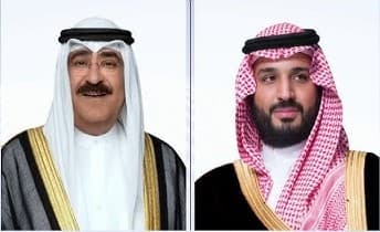 قيادة دولة الكويت تهنئ ولي العهد بنجاح موسم الحج