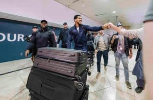 الملاكمان”جوشوا”و”رويز” يصلان المملكة استعداداً لنزالهما التاريخي