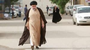 طائرة مسيّرة تستهدف منزل مقتدى الصدر في النجف بقذيفة هاون