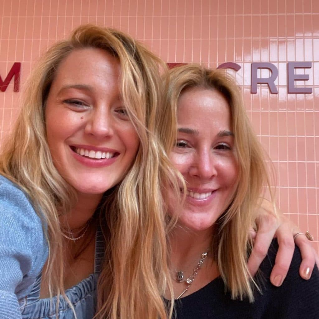 166458-blakelively_75484621_141016057334307_2641565739313776687_n