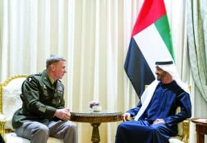 محمد بن زايد يلتقي رئيس أركان الجيش الأمريكي