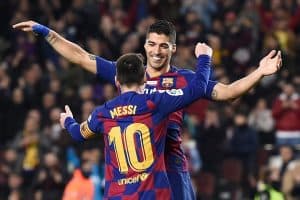 ميسي يبقي مسار برشلونة ملاصقا لريال مدريد قبل الكلاسيكو