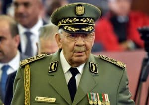 الجزائر تعلن الحداد على رئيس الأركان الفريق قايد صالح