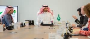 الراجحي يبحث مع وفد دولي من اتحادات النقابات العمالية استضافة المملكة لـ (G20)