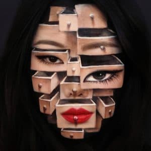 بالمكياج ترسم على الوجه خدع بصرية