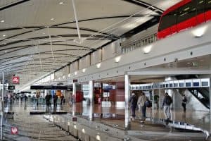 أمريكا تفرض قيوداً على دخول مواطني 6 دول إلى أراضيها