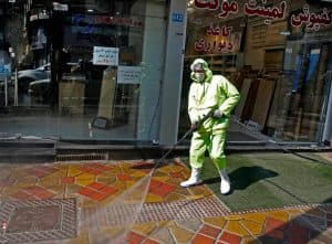 إيران تعلن 43 وفاة اليوم بكورونا و 595 إصابة جديدة