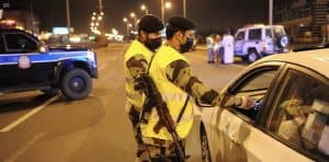 قوات الطوارئ الخاصة تشارك في تطبيق أمر منع التجول