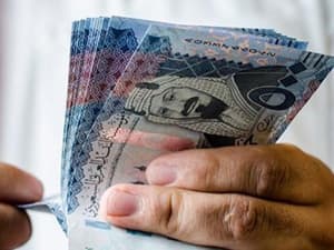 مبادرة صرف تعويض شهري للعاملين السعوديين من خلال “ساند”