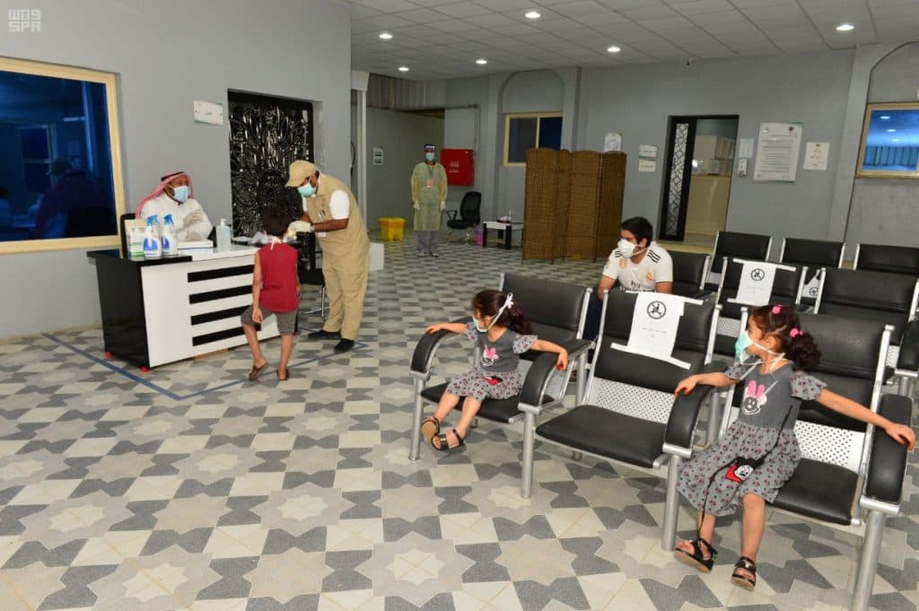 000-1246443351588975487957 مسح كورونا حائل