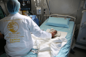 211 مشروعاً صحياً ينفذها مركز الملك سلمان في اليمن