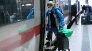 ألمانيا تسجل 587 إصابة جديدة بكورونا