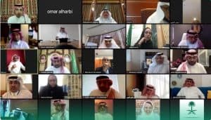 وزير الإعلام المكلف يجتمع بمسؤولي القنوات التلفزيونية والإذاعية الخاصة بالمملكة