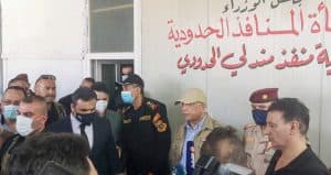 الحكومة العراقية تعتزم السيطرة على المنافذ الحدودية لمنع التهريب والفساد