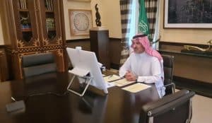 أمير المدينة يرأس اجتماع اللجنة التنفيذية للإسكان التنموي