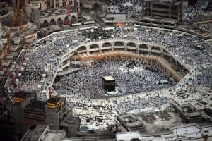 الحرمان الشريفان والمشاعر المقدسة.. رعاية وتطوير منذ عهد الملك عبدالعزيز
