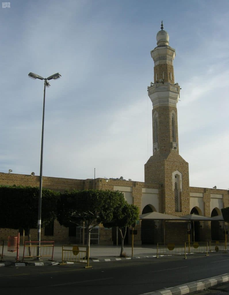 000-172584691596304005557 الطائف مكتبة مسجد ابن العباس