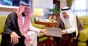 أمير الرياض يدشن برنامج “المسعف الإلكتروني”