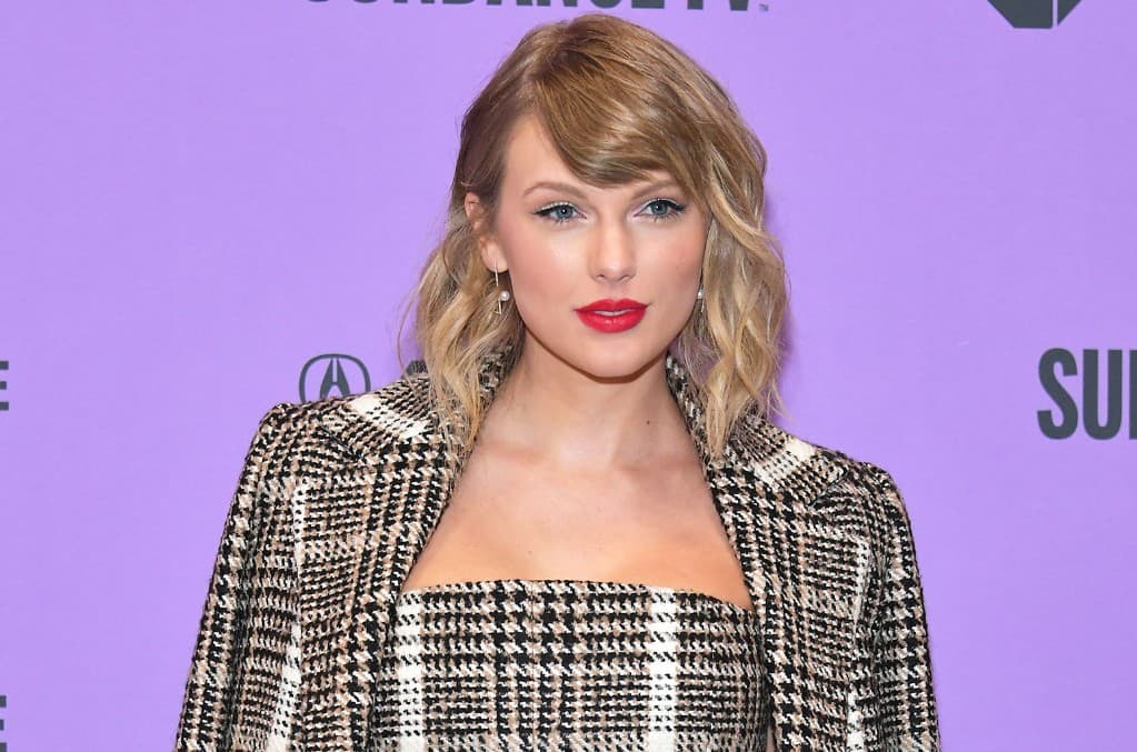 taylor-swift-miss-americana-premiere-2020-billboard-1548-1024×677