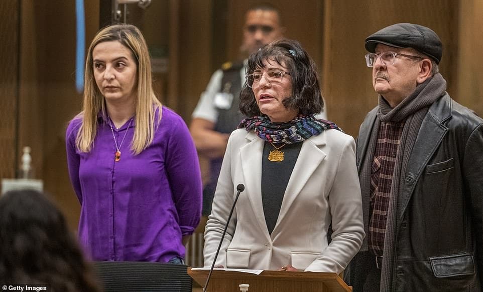 32304842-8657627-Janna_Ezat_the_mother_of_one_of_the_victims_speaks_during_the_se-a-20_1598259549215