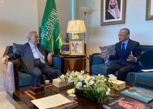 “المعلمي” يلتقي المندوب الدائم لسنغافورة لدى الأمم المتحدة