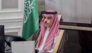 وزير الخارجية يناقش مع نظيره الأذربيجاني مستجدات الأوضاع ومجالات التعاون